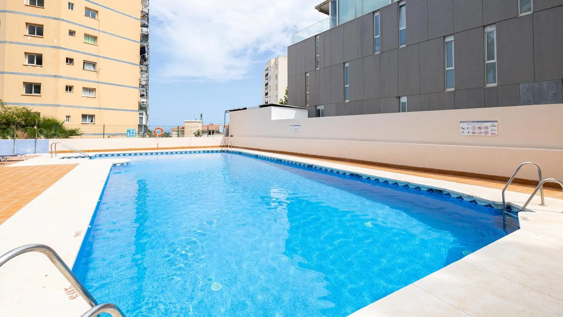 公寓 Holidays2Benalmadena Marysol Studio Aacc And Pool 西班牙